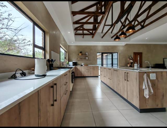 49,991M² FARM FOR SALE IN THREE RIVERS EAST